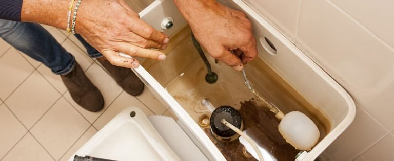 Comment changer le clapet d&rsquo;une chasse d&rsquo;eau ?