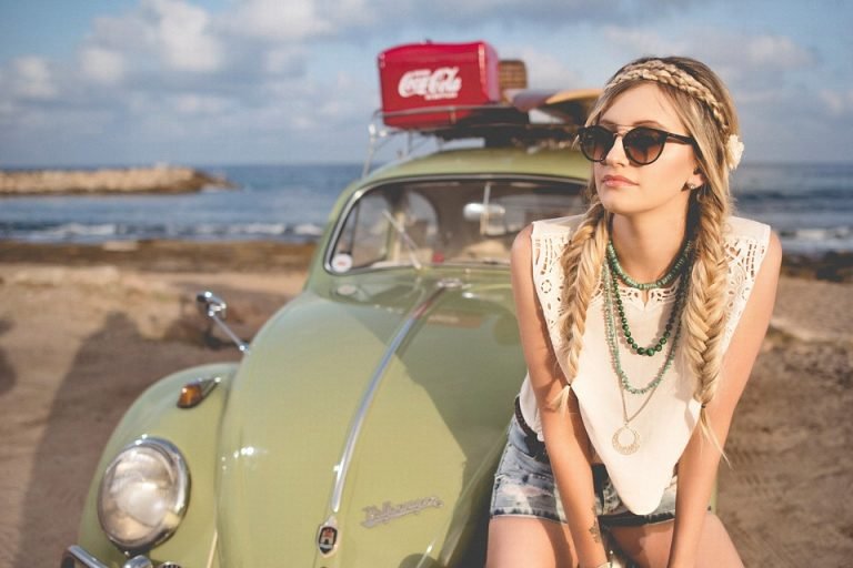 Vacances d&rsquo;été : conseils pour bien choisir ses lunettes de soleil