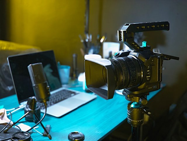 streaming live